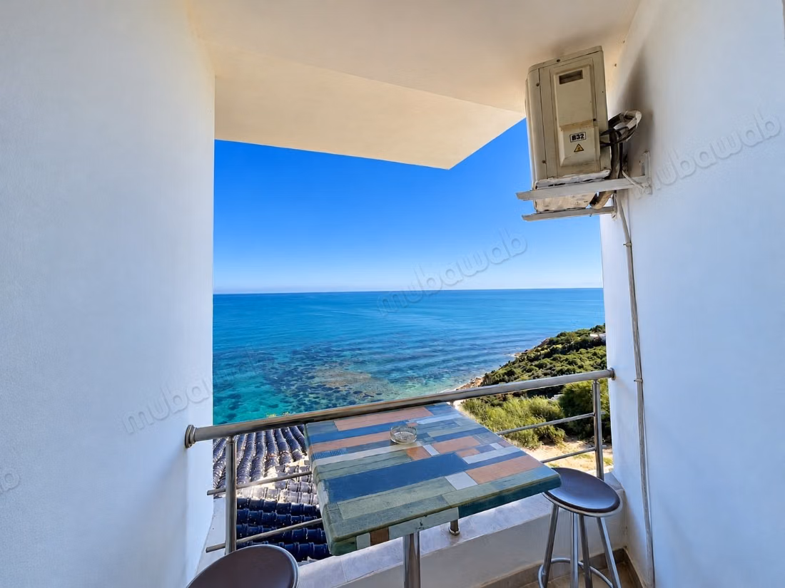 S2 meublé avec vue sur mer