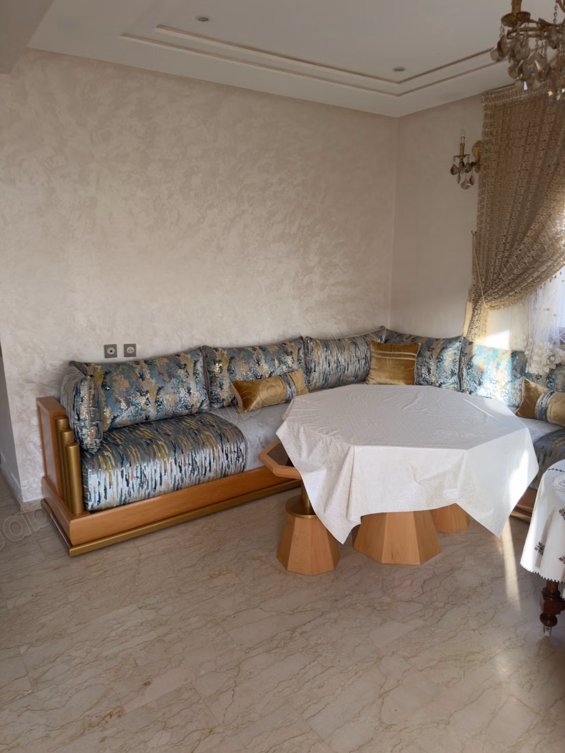 Duplex meublé à louer et Triple façade 
Sidi Bouz