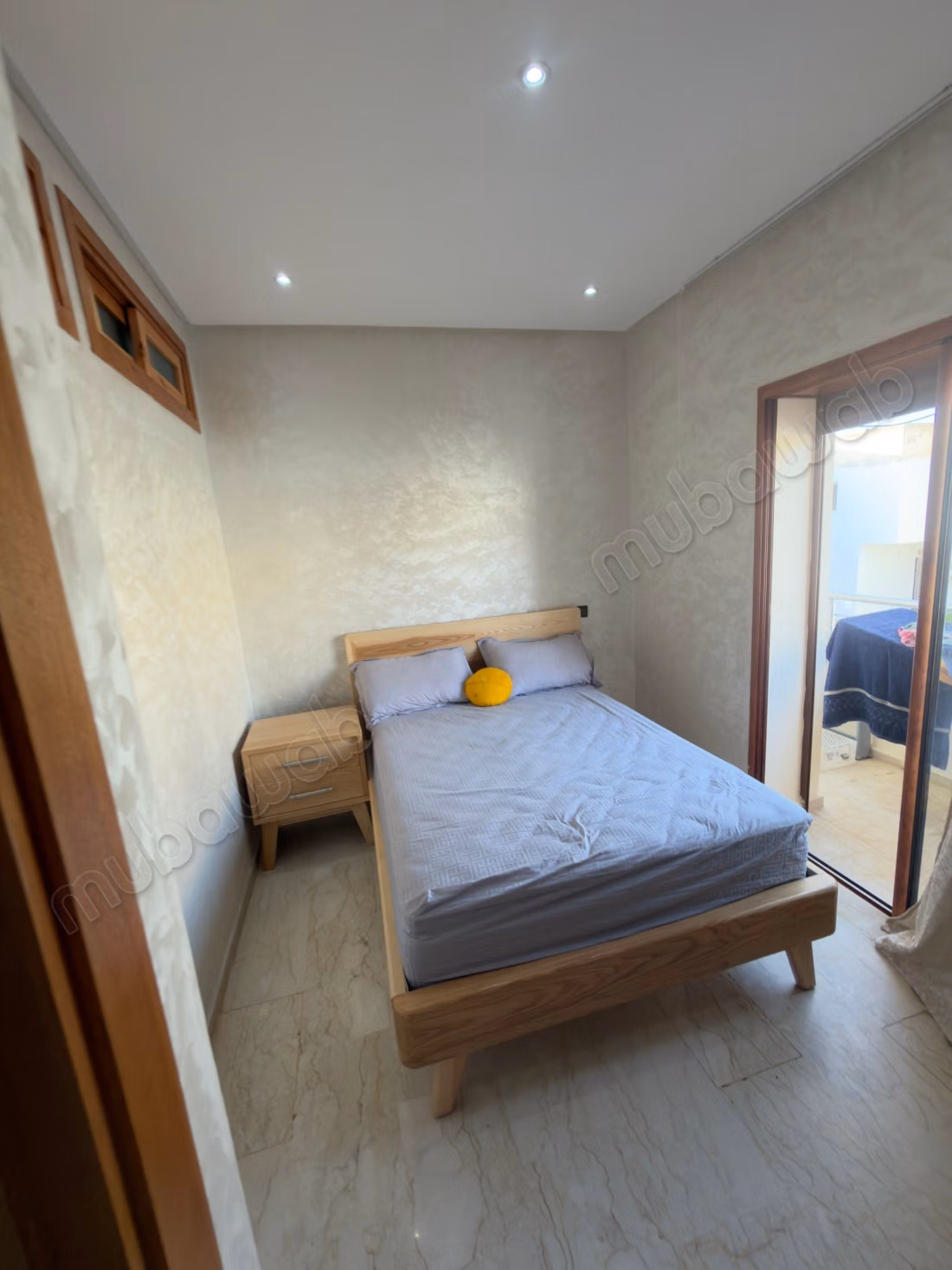 Duplex meublé à louer et Triple façade 
Sidi Bouz