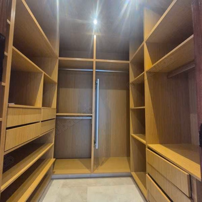 Villa à Louer de 552.0 m² à Casablanca, Ain Diab
