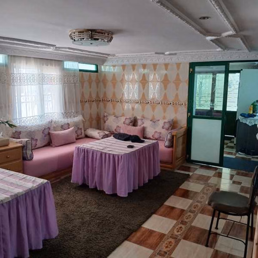 Appartement à Vendre de 402.0 m² à Rabat, L'Ocean
