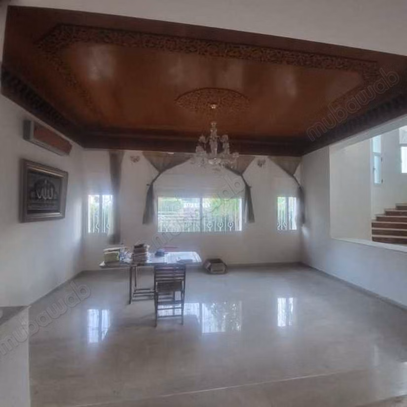 Villa Te Huur van 991.0 m² in Casablanca, Californië