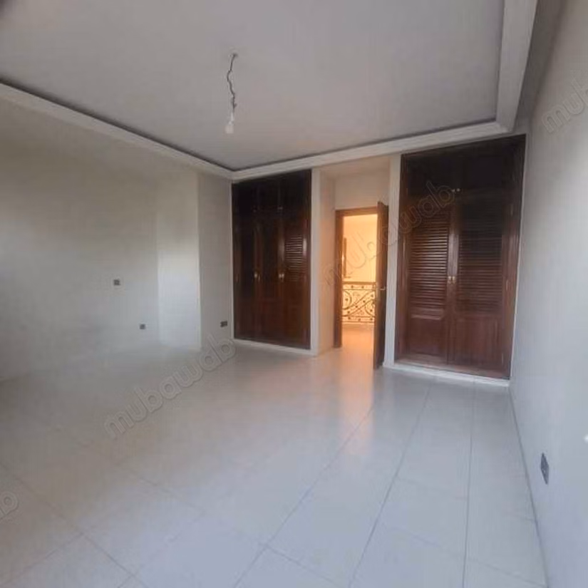 Villa Te Huur van 991.0 m² in Casablanca, Californië