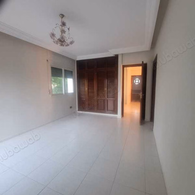 Villa Te Huur van 991.0 m² in Casablanca, Californië