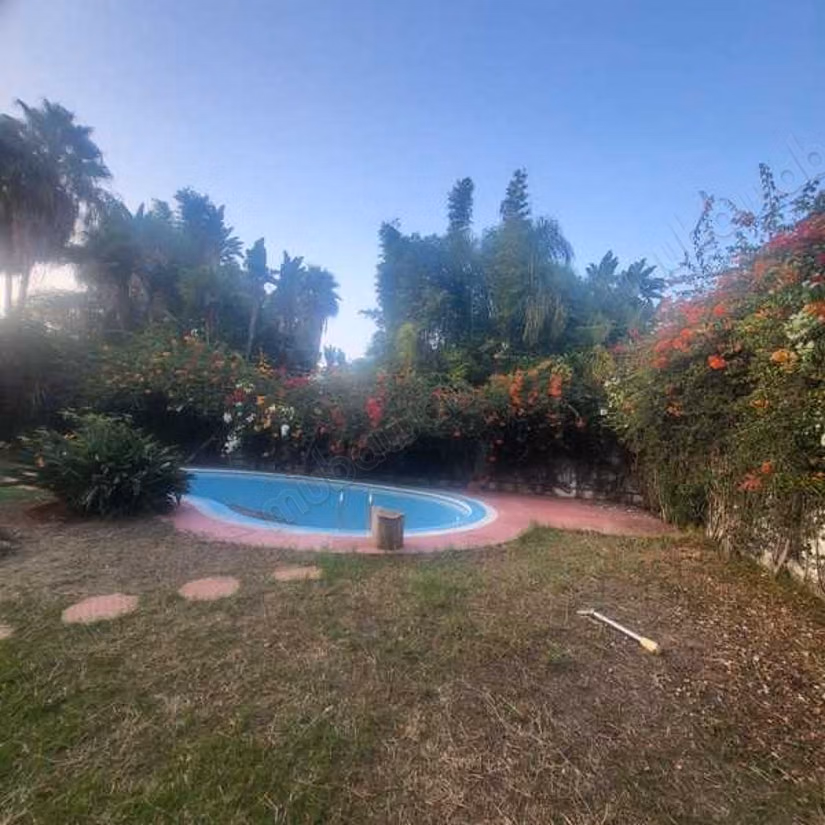 Villa Te Huur van 991.0 m² in Casablanca, Californië