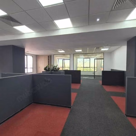 Bureau à Louer de 151.0 m² à Casablanca, Sidi Maarouf
