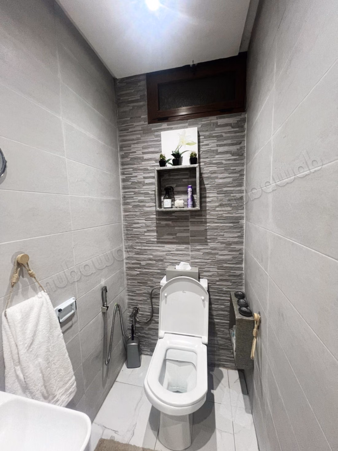 Bel appartement en location à Kébibat.
Superficie 61 m².
Meublé