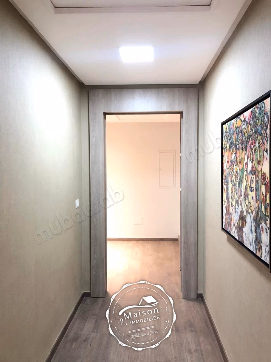 For rent Office H2 high standing rooms in Menzah 1