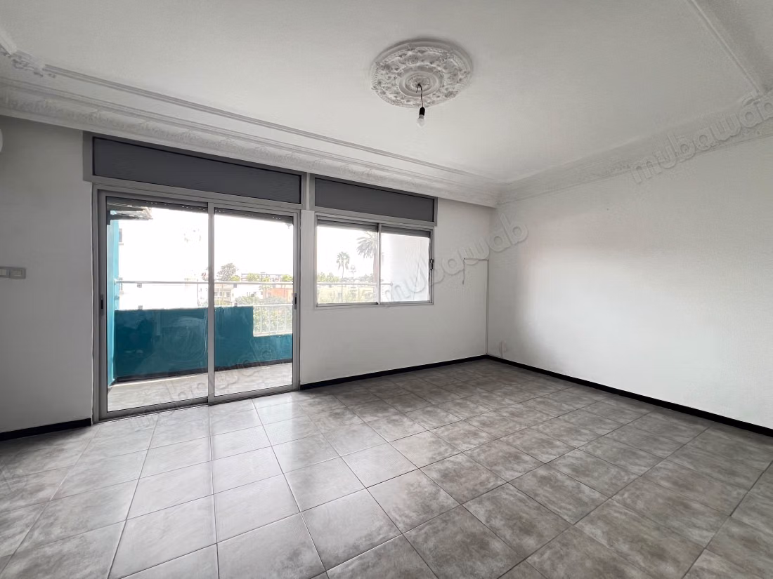 Superbe appartement à louer à CIL
