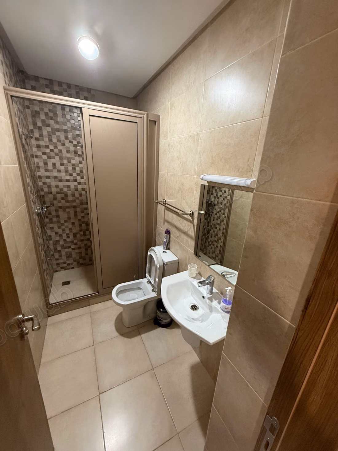 Appartement en location à Hivernage. 
Superficie 70 m². 
Meublé