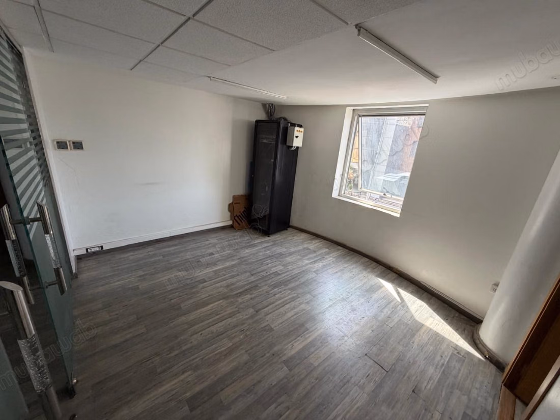 Bureau Premium de 325 m² à Louer – Sidi Maarouf