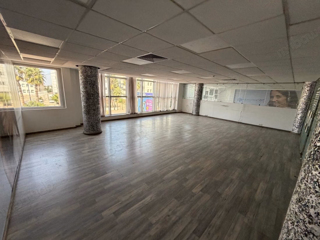 Bureau Premium de 325 m² à Louer – Sidi Maarouf