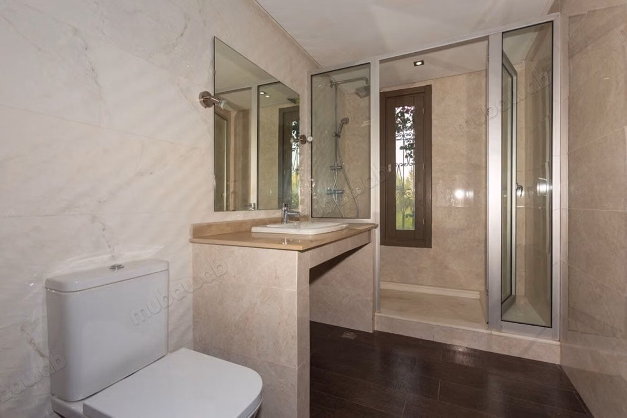Villa de 6 suites avec piscine à louer