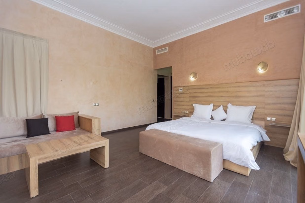 Villa de 6 suites avec piscine à louer