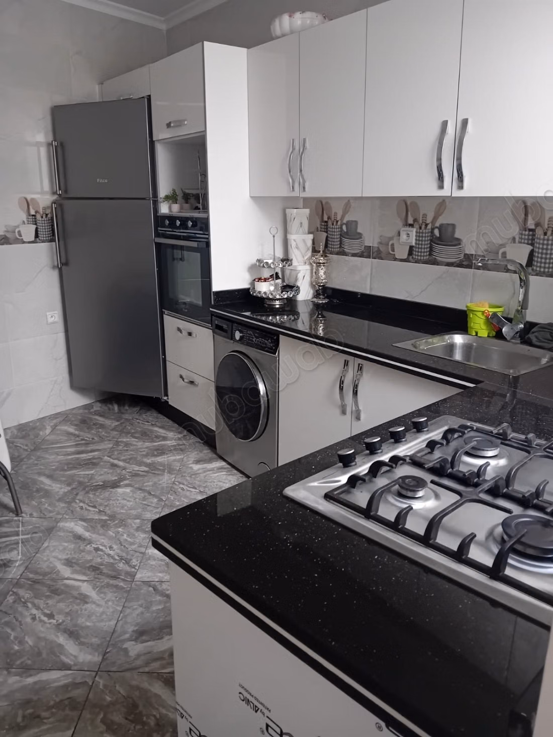 Louez cet appartement à Laarassi. Bien meublé