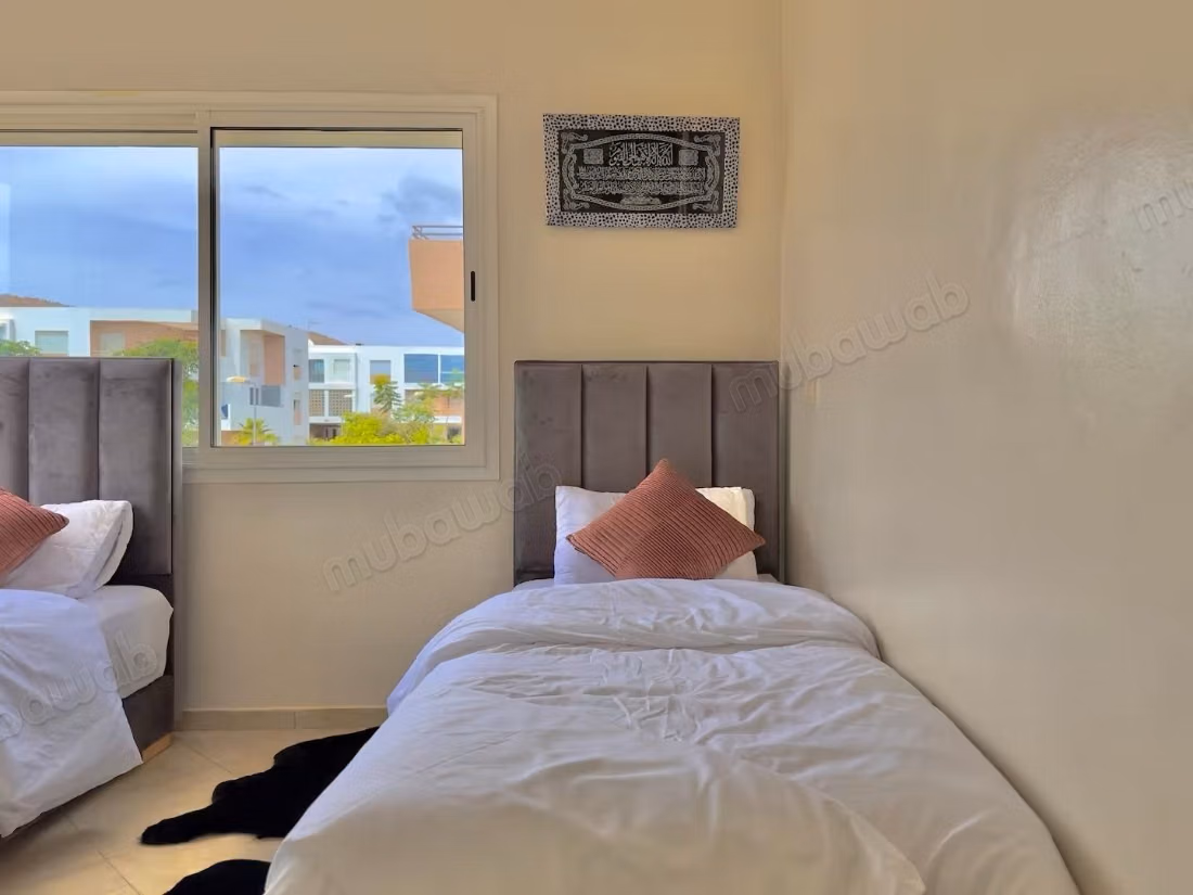 Location d'un appartement à Tamri. 
3 pièces. 
Bien meublé