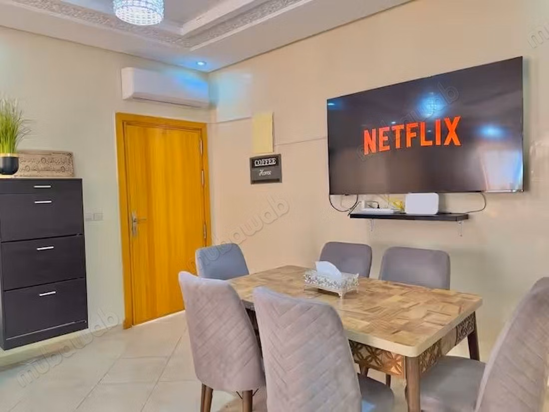 Location d'un appartement à Tamri. 
3 pièces. 
Bien meublé