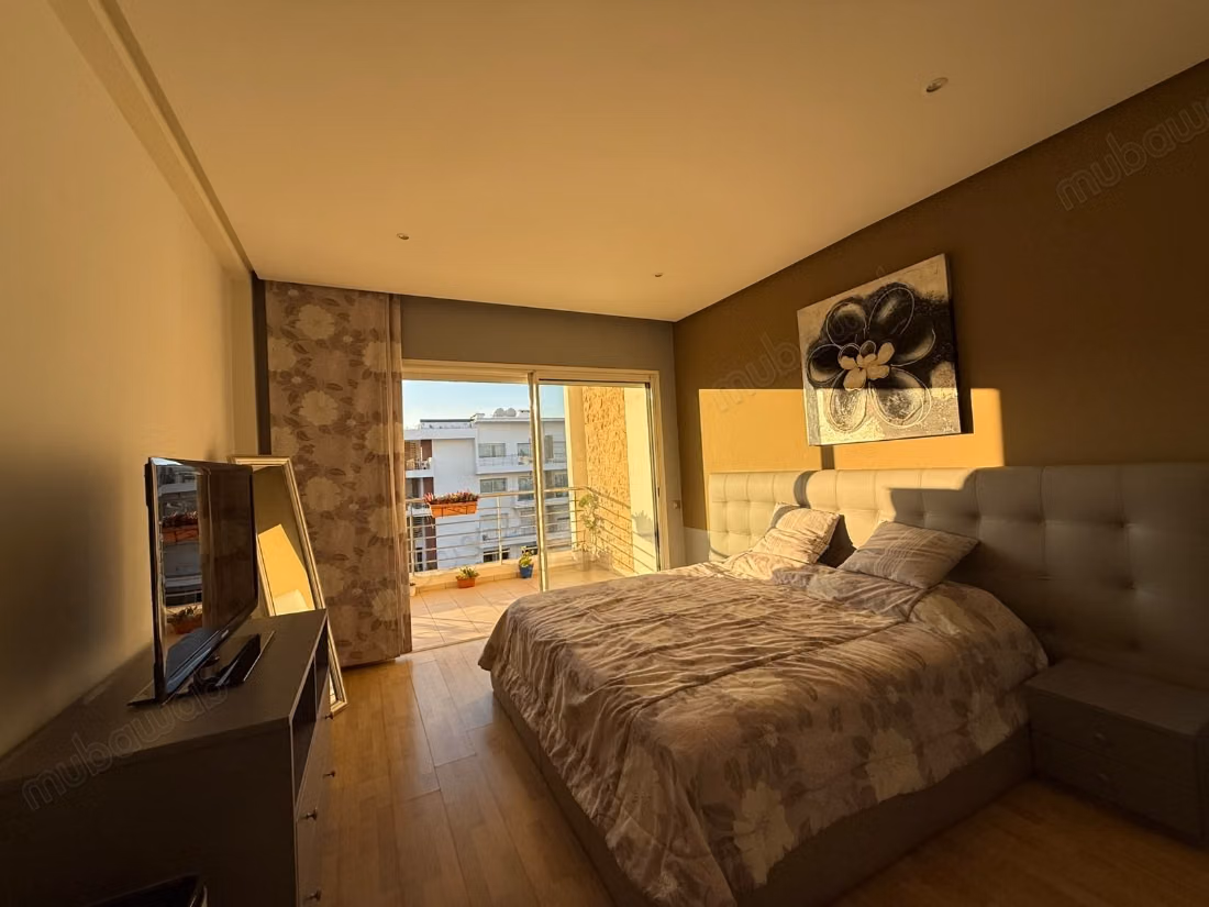 Appartement te huur in Riyad. Oppervlakte van 170 m². Goed ingericht