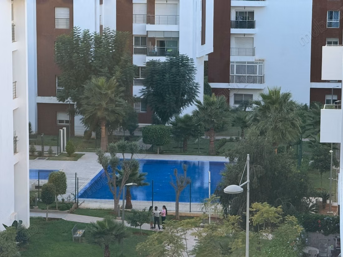 Appartement te huur in Riyad. Oppervlakte van 170 m². Goed ingericht