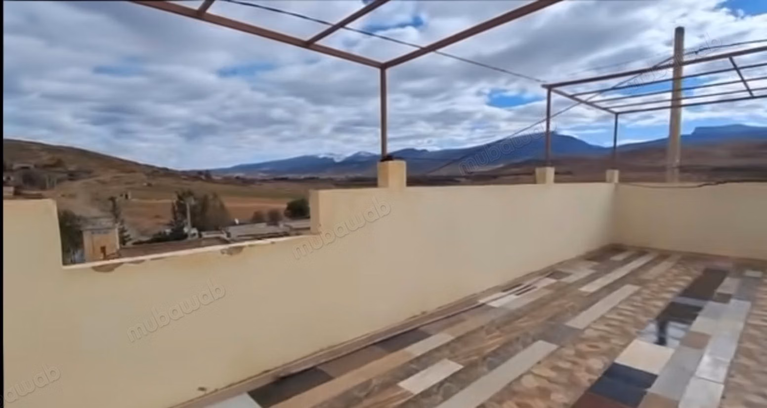Grande Maison Avec Terrain et Vue Panoramique