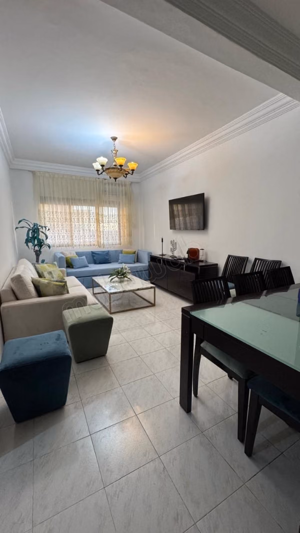Affitta questo appartamento ad Agdal. 2 camere confortevoli. Arredato