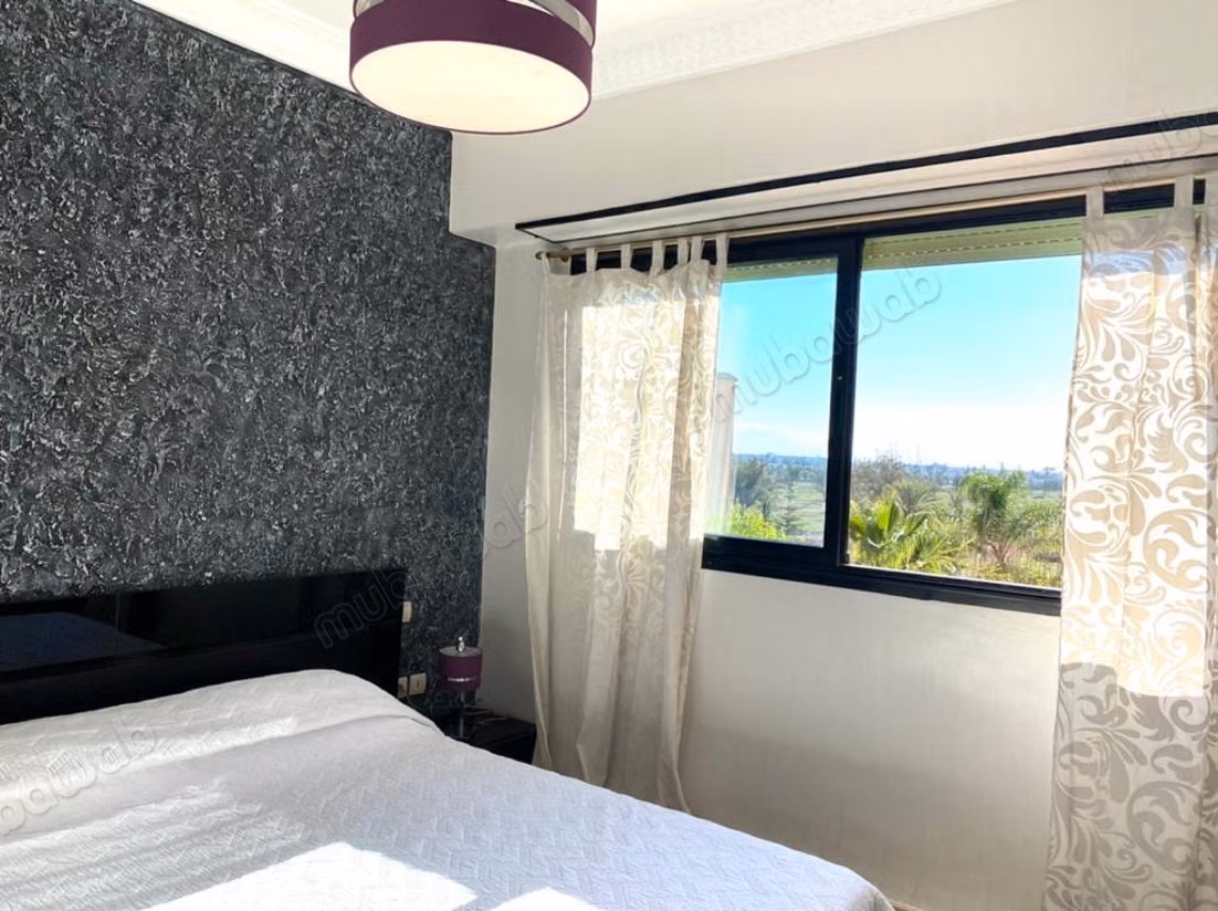Appartement à louer à Guéliz. 2 pièces confortables. Avec ascenseur et espace vert