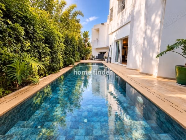 Villa meublée à louer sur Ain Diab 
620 m²