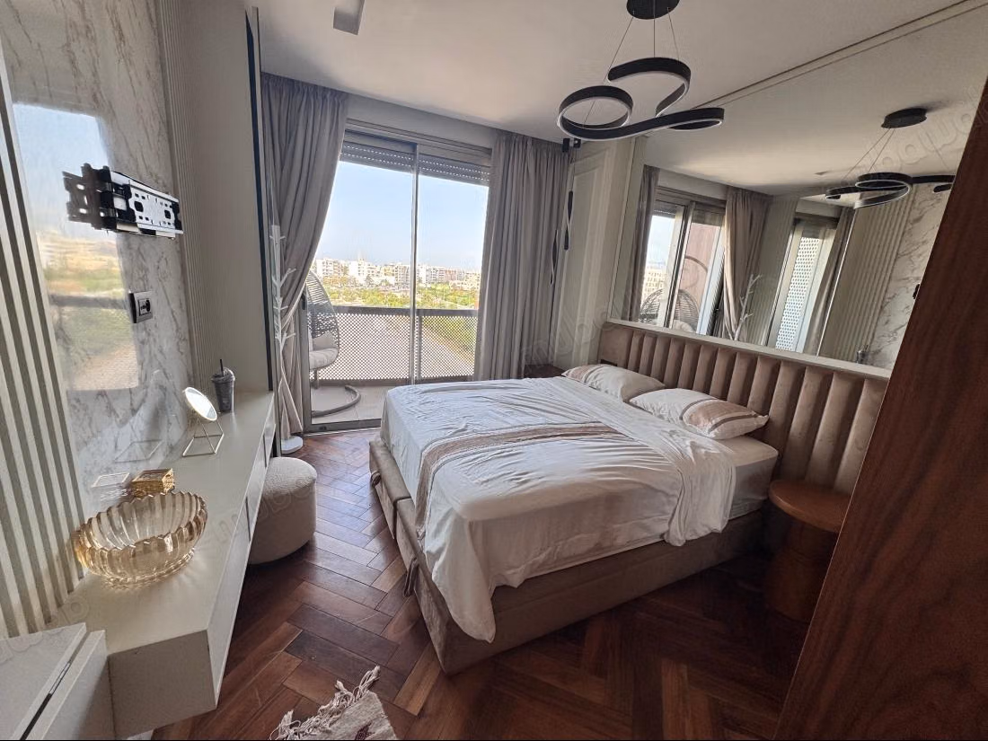 Studio luxe cfc meublé
