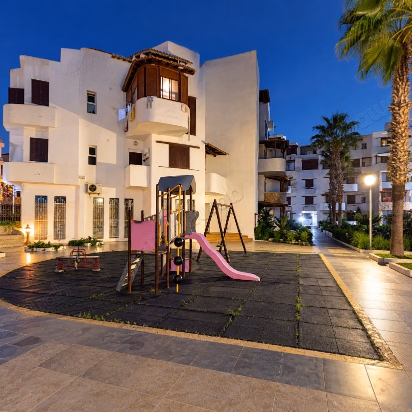 Appartement enregistré à vendre à Martil près de la plage