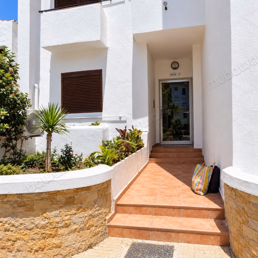 Appartement enregistré à vendre à Martil près de la plage