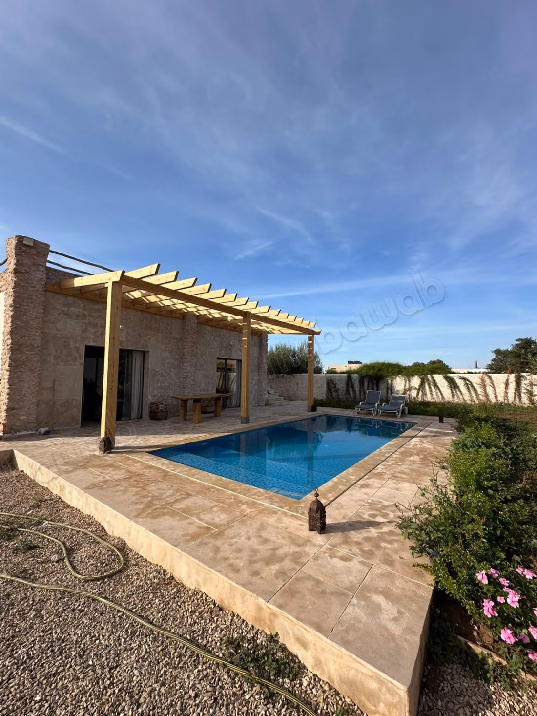 Villa meublée avec piscine à louer à Bouzama