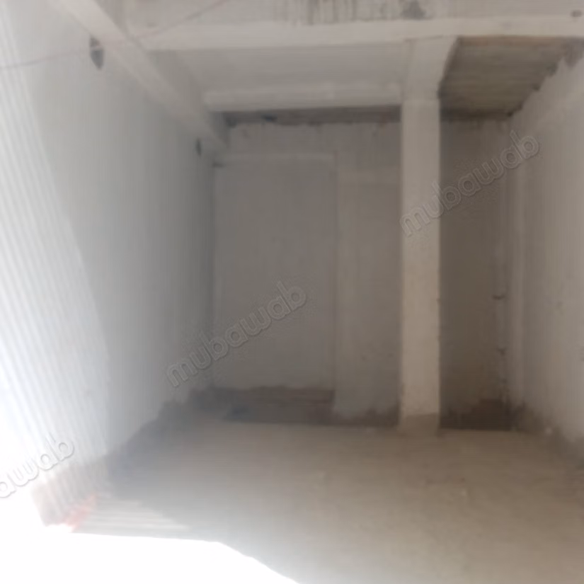 Local a vendre soctrat 
3 niveau