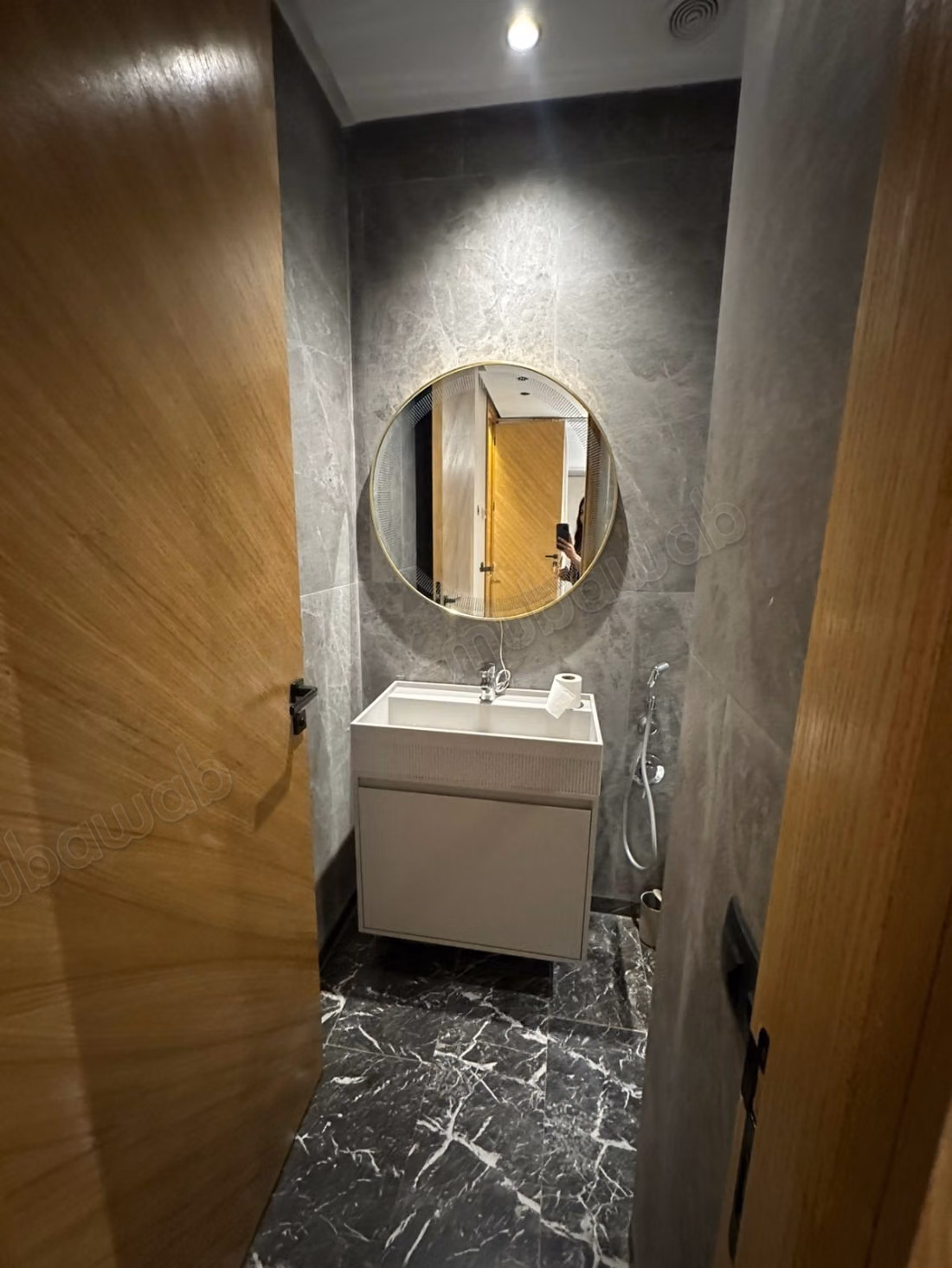 Appartement meublé dans une résidence à vendre