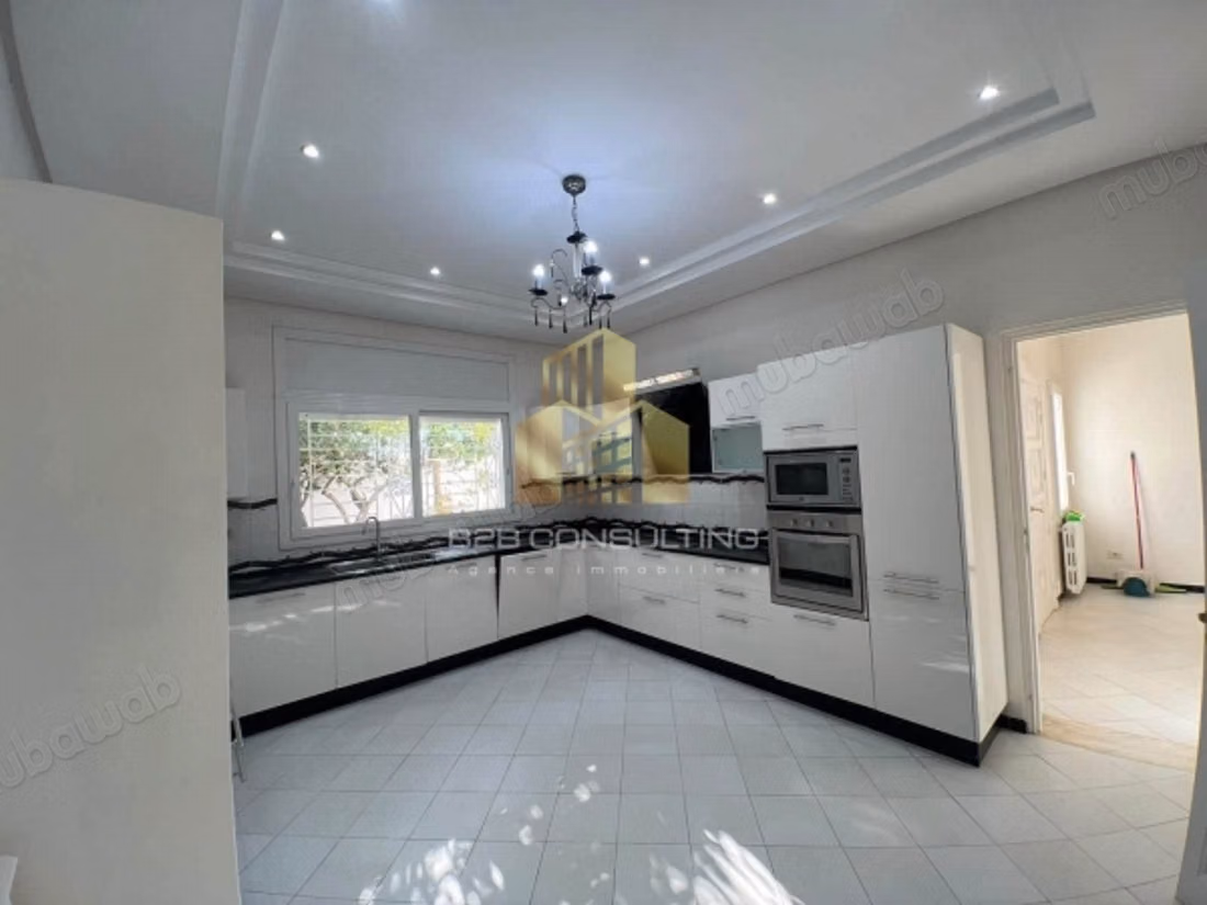 FOR RENT - Villa S4 in Gammarth Touristique