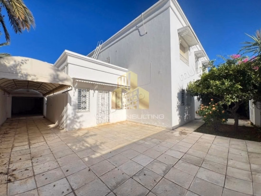 FOR RENT - Villa S4 in Gammarth Touristique