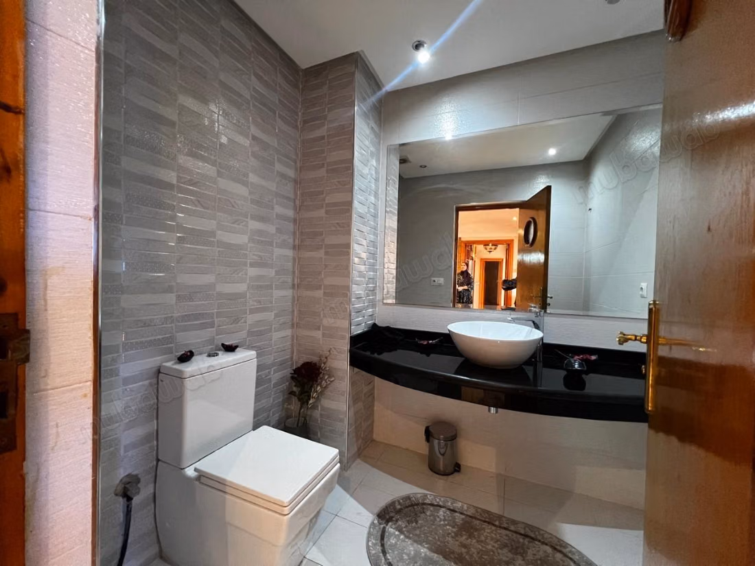 Appartement 3 ch à vendre 
Sup De Co