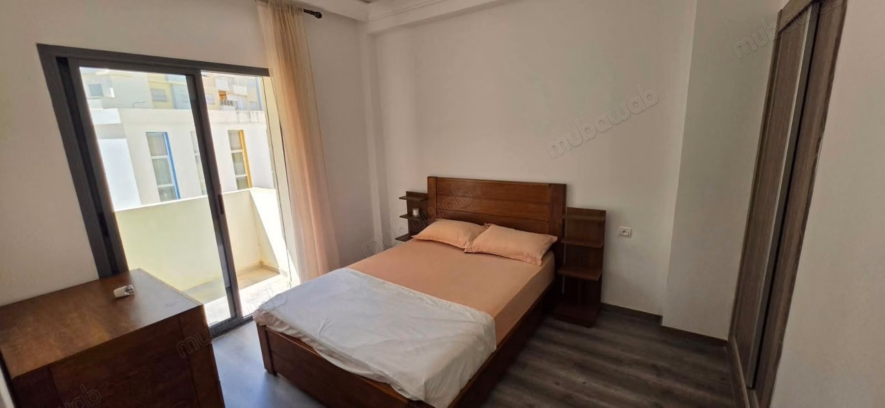 Superb apartment for rent in Qawacem