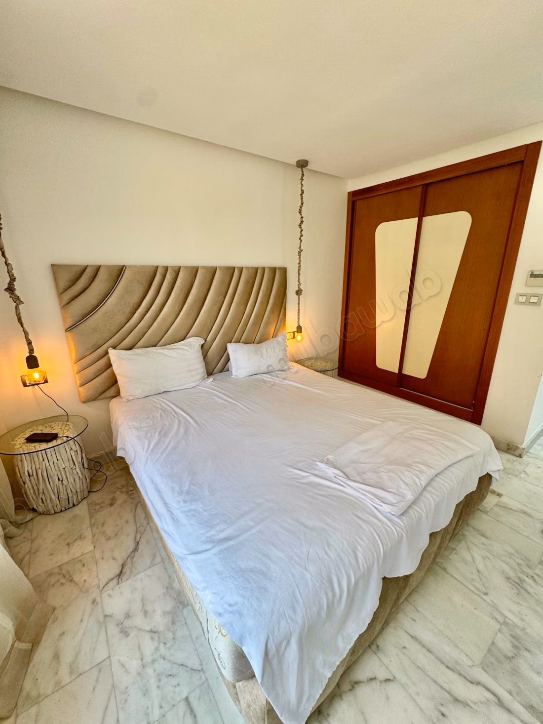Alquiler de magnífico apartamento en Avenida Mohamed VI Marrakech. Superficie de 109 m². Amueblado