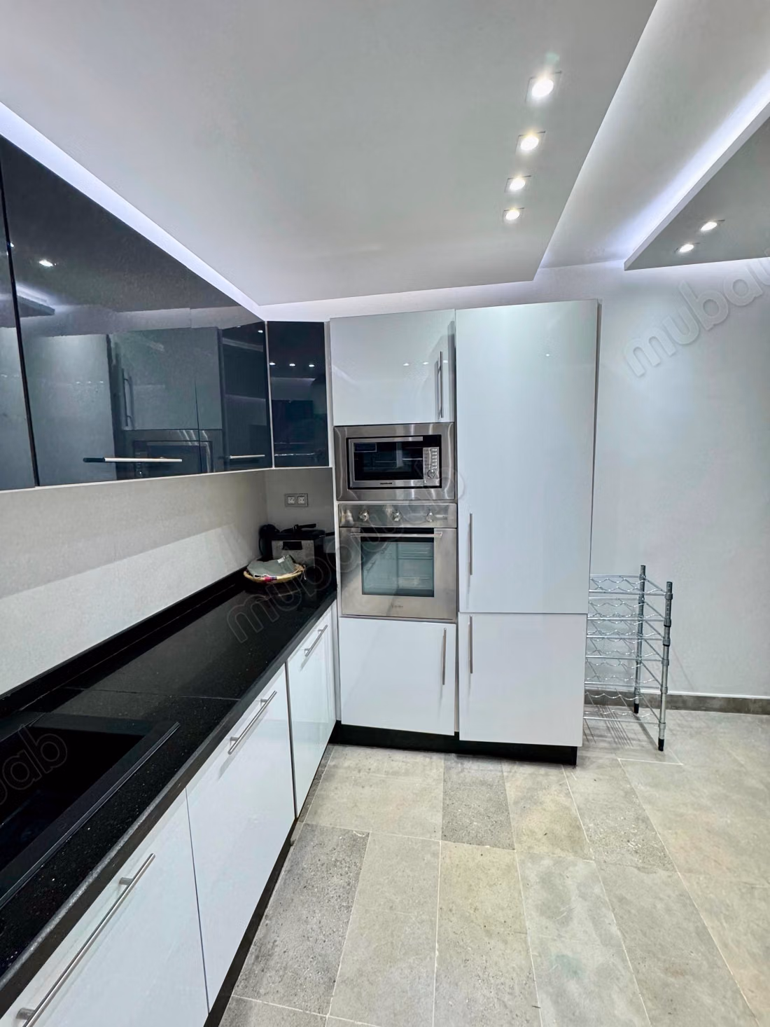 Alquiler de magnífico apartamento en Avenida Mohamed VI Marrakech. Superficie de 109 m². Amueblado