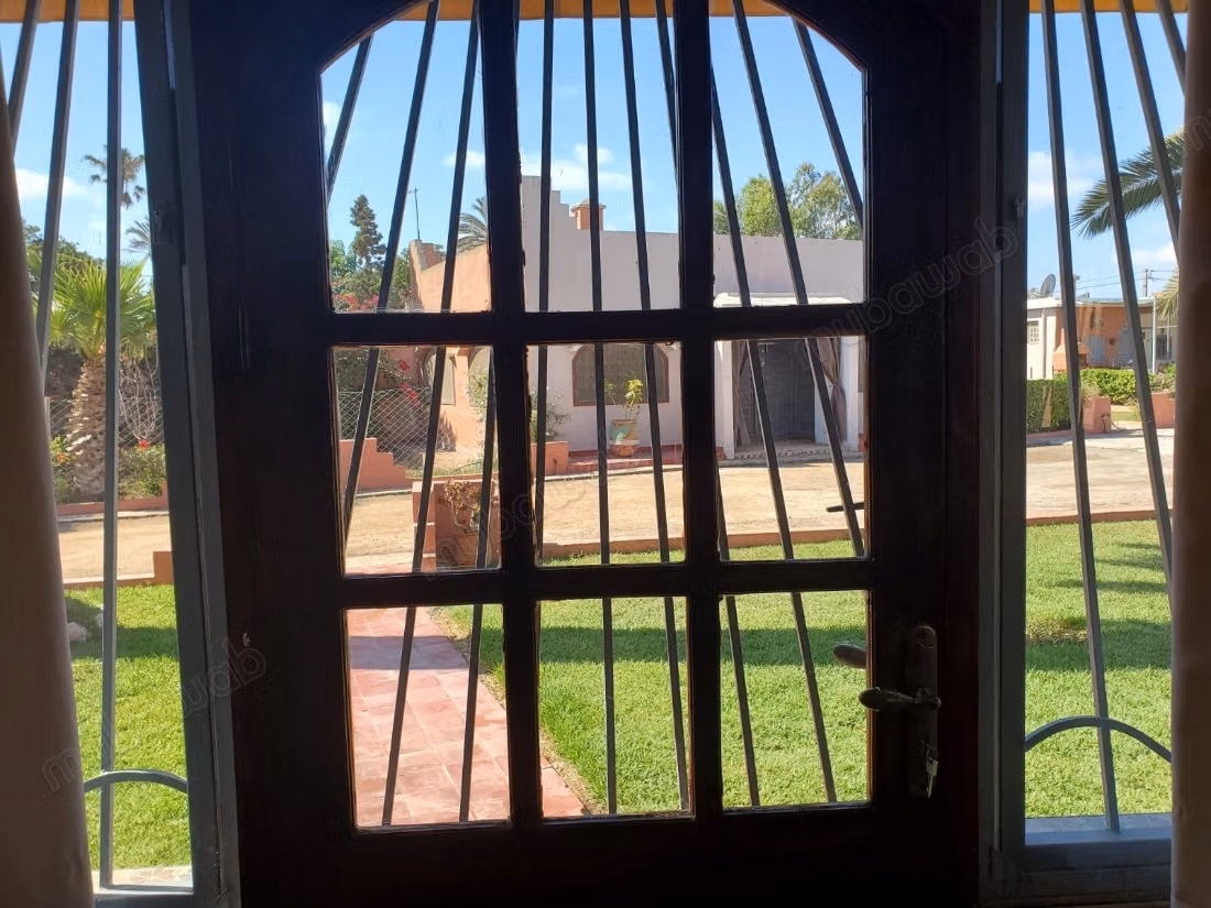 Jolie ferme à vendre à Darbouazza. Superficie 3000 m². Sécurisé 24/24