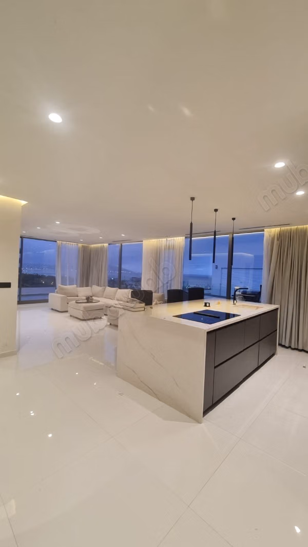 Louer un appartement à Saniya. 3 chambres. Meublé