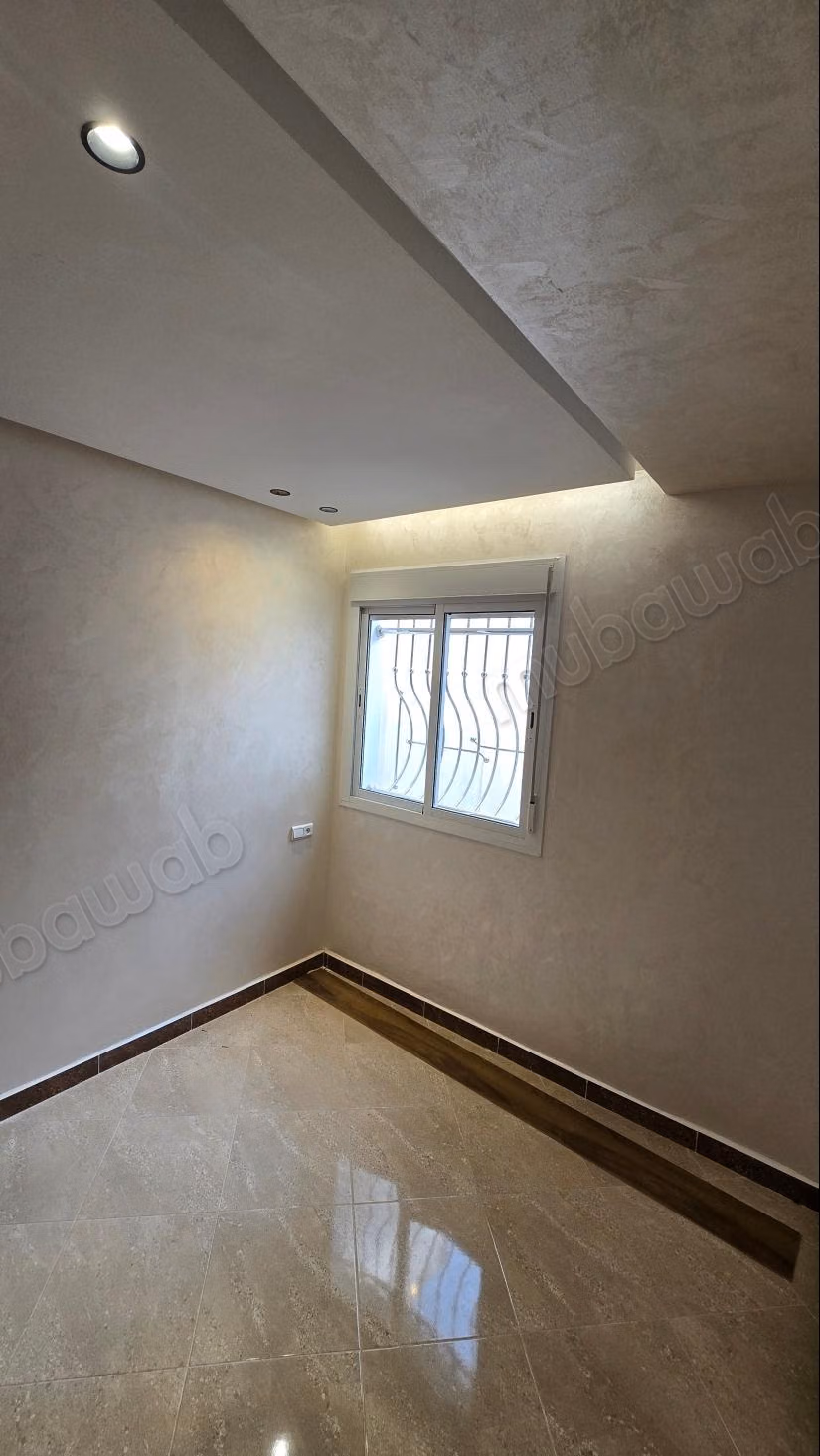 Bonito apartamento en venta en la Medina. Superficie 84 m². Servicio de conserjería disponible, sistema de aire acondicionado