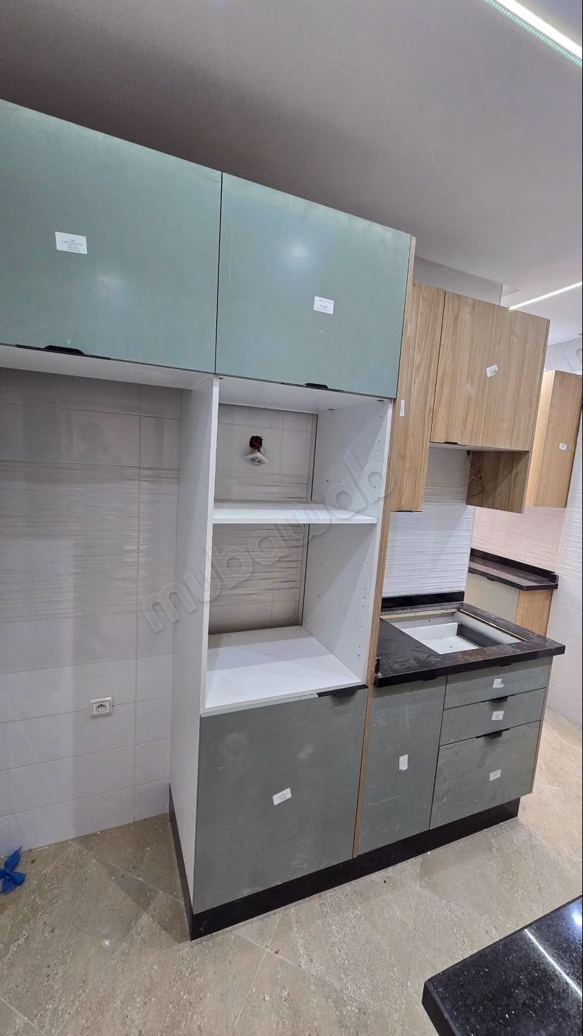 Bonito apartamento en venta en la Medina. Superficie 84 m². Servicio de conserjería disponible, sistema de aire acondicionado