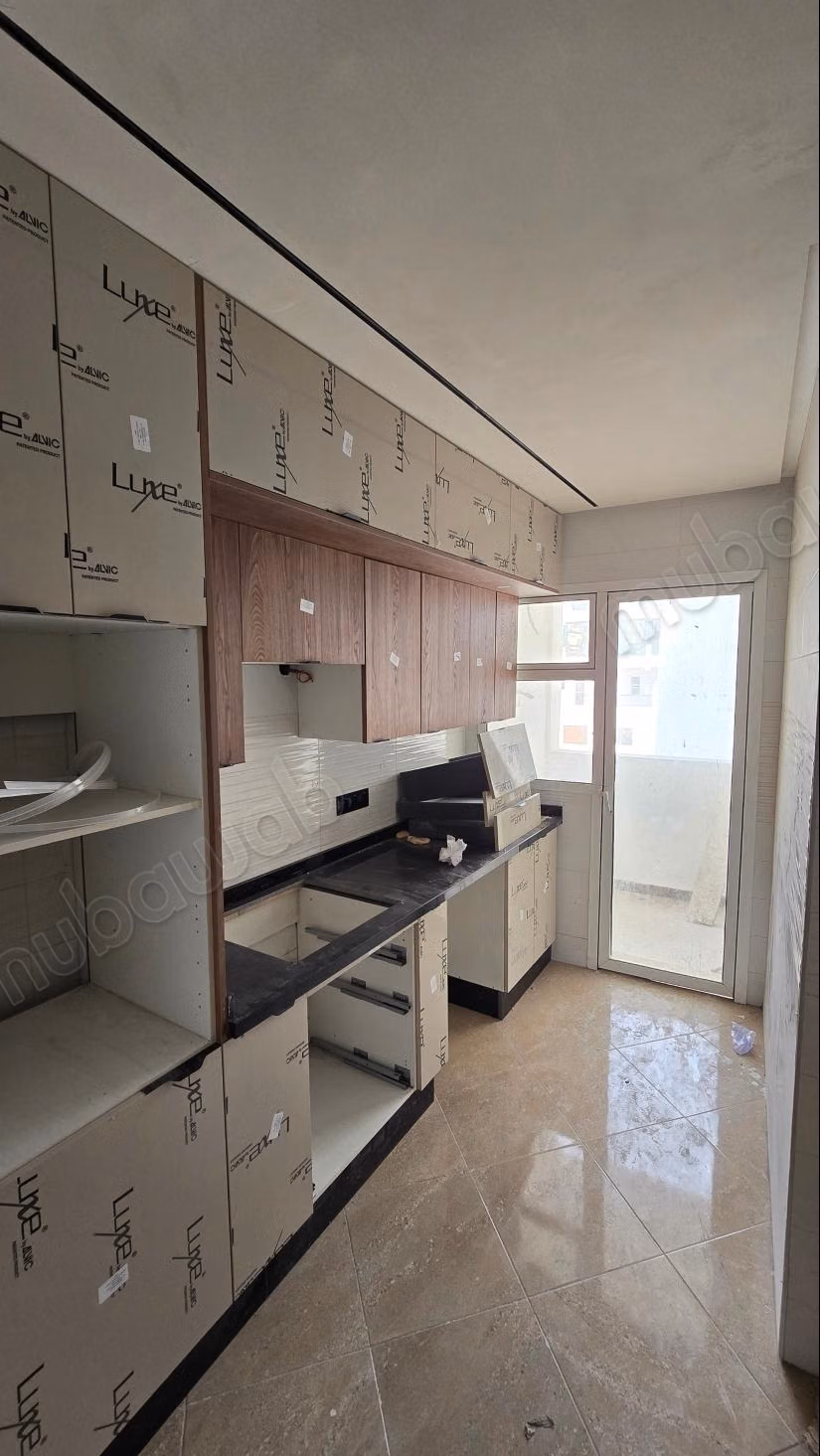 Venta de un bonito apartamento en Medina. Superficie total 100 m². Terraza y ascensor