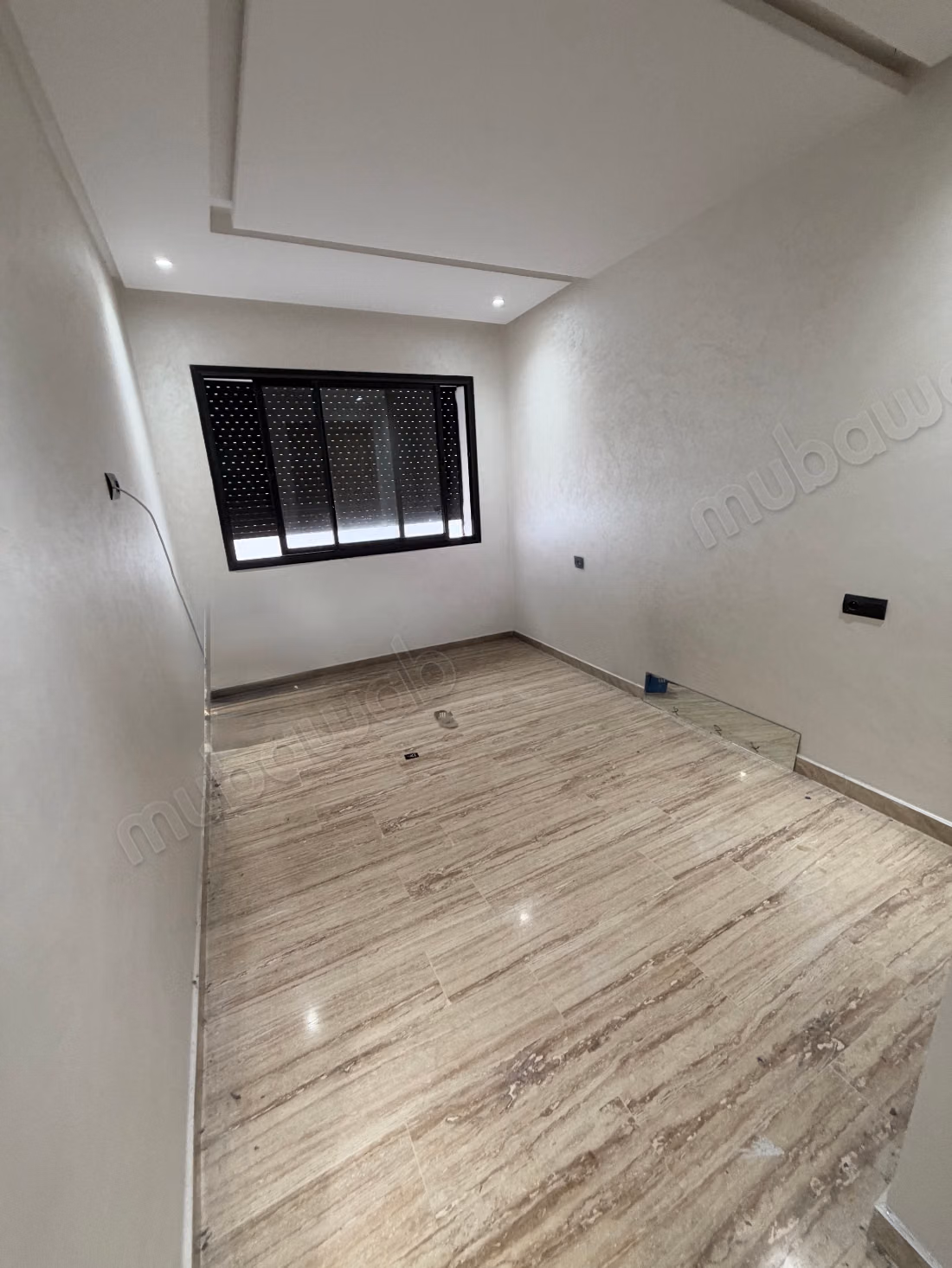 Louez cet appartement à Roches Noires. 
1 Pièce. Concierge et climatisation