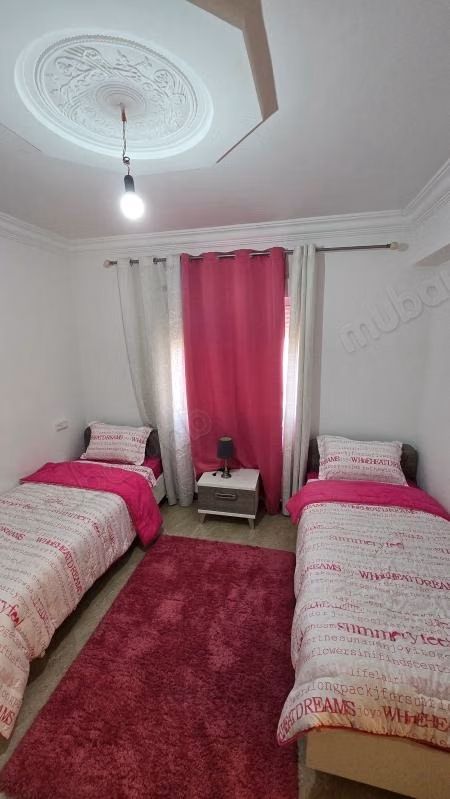Bonito apartamento en venta en la Medina. 3 habitaciones. Conserje y aire acondicionado
