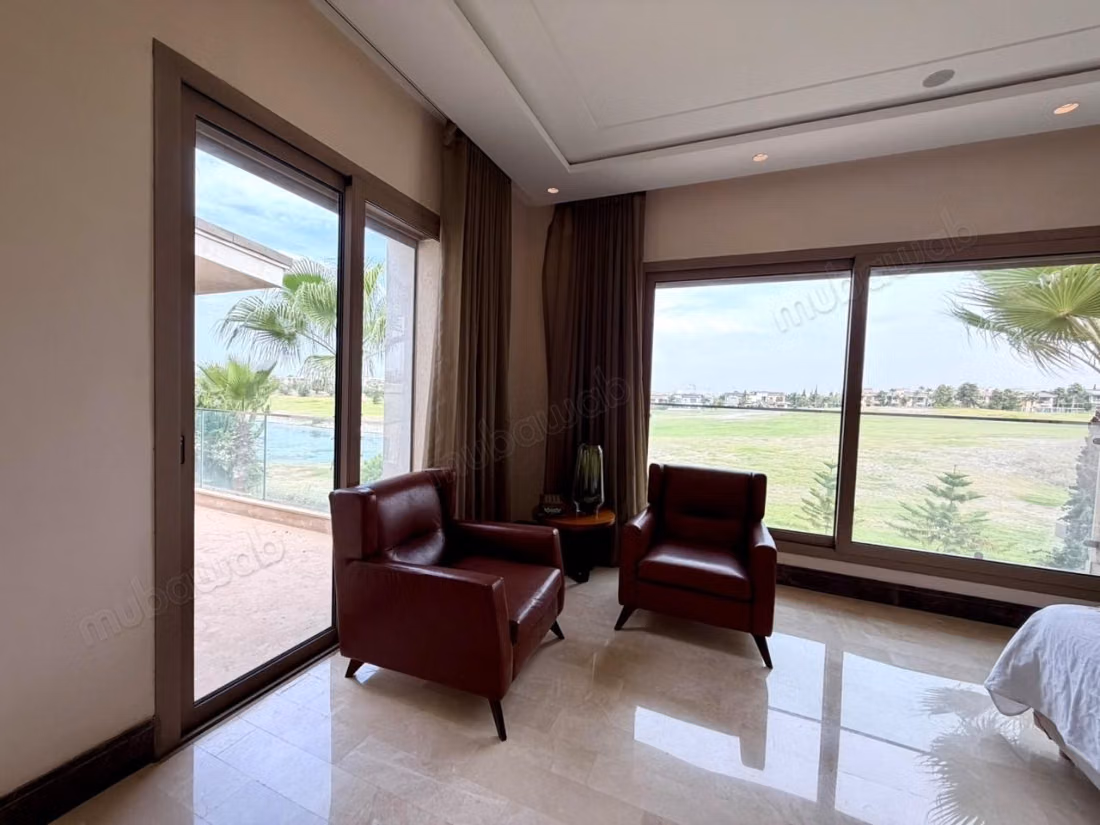 Villa d’exception à vendre – Ville Verte