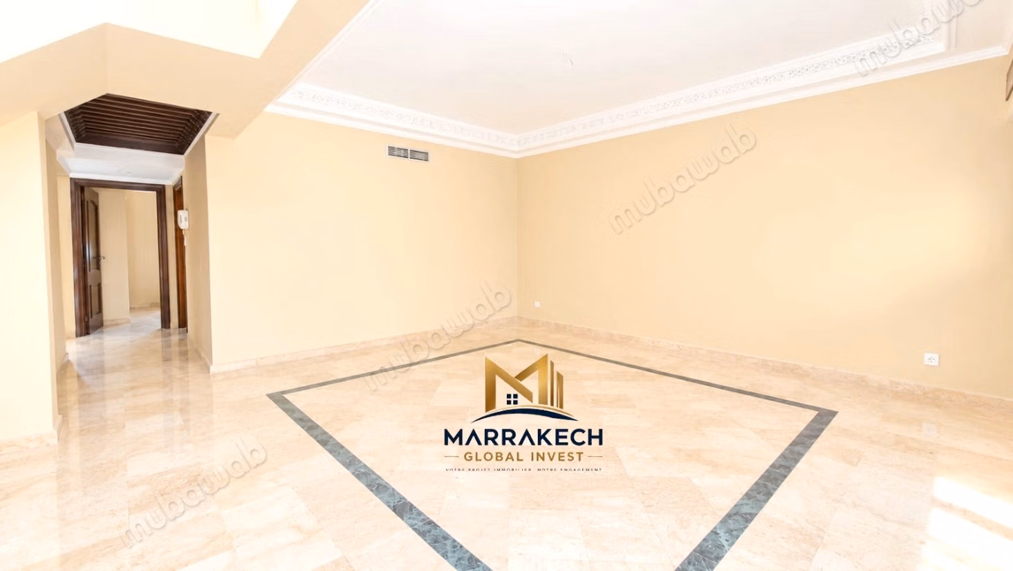 For rent - unfurnished apartment with large private terrace in Hivernage, Marrakech