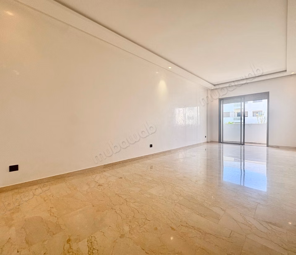 Appartamento vuoto in affitto ad Almaz