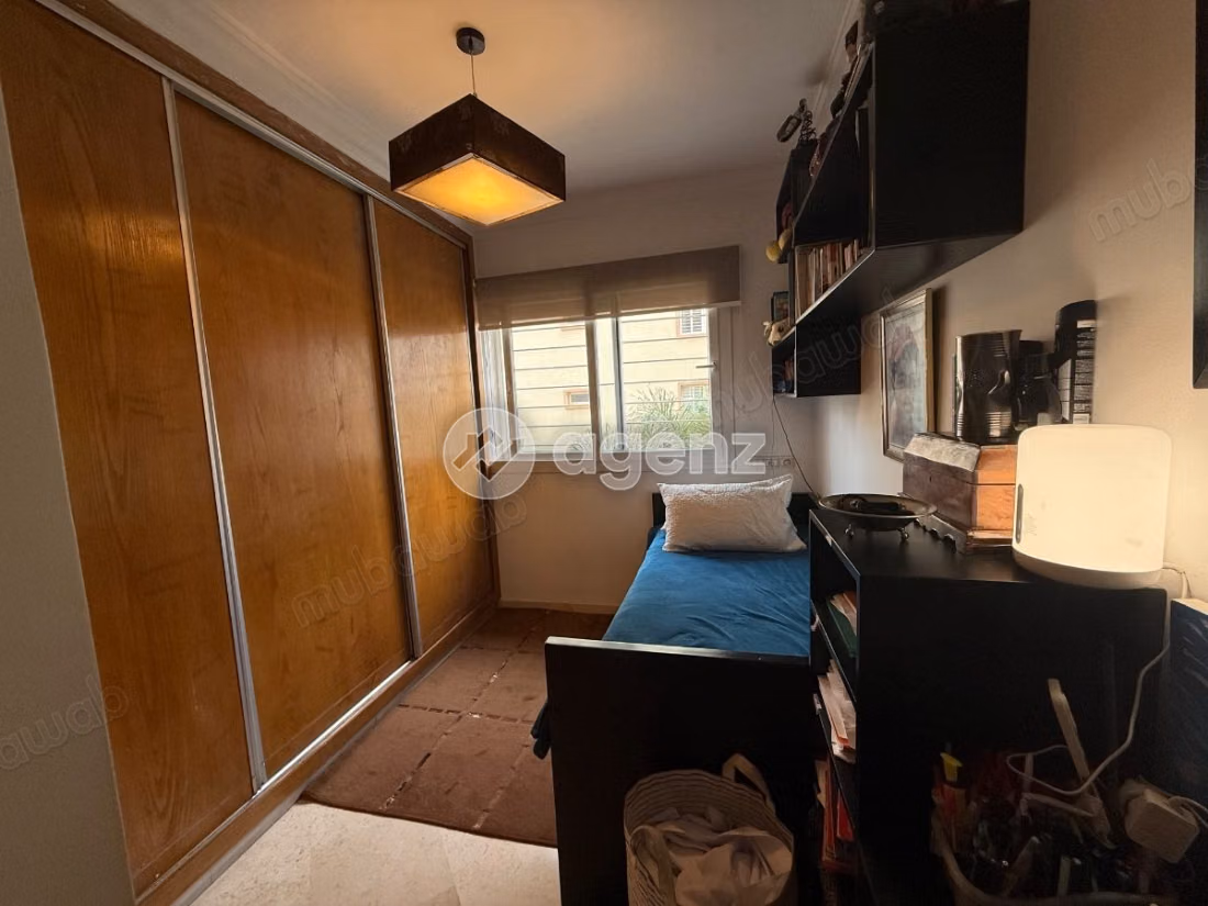 Appartement à vendre 104 m², 3 chambres 
Oasis Casablanca